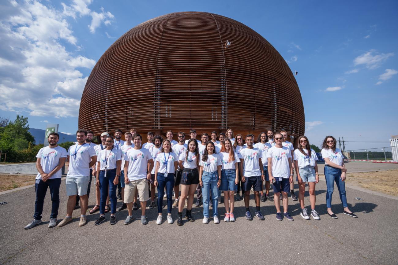Join us and work hands on with cutting-edge computing technologies! (Image: CERN).