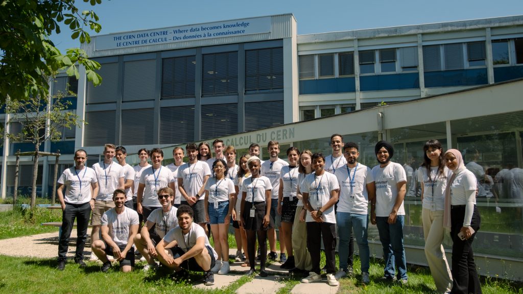 Group photo of the 2024 CERN openlab summer students
